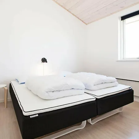 10 Person In Rodby-by Traum Сasa de vacaciones *